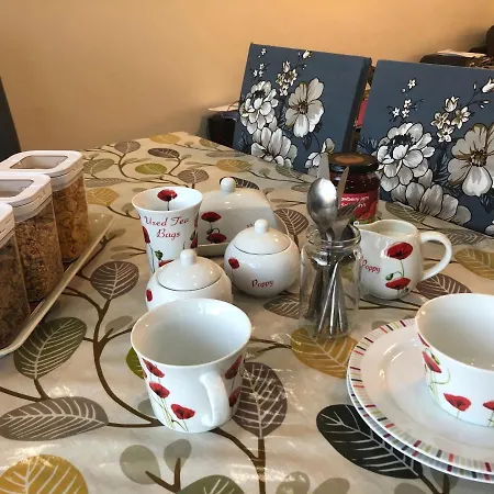 Lyndon Bed & Breakfast Solihull