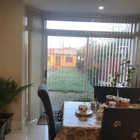Lyndon Bed & Breakfast 3*